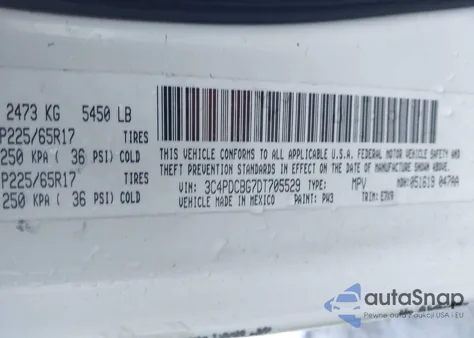 2013 Dodge Journey Sxt z USA, uszkodzony, nr VIN 3C4PDCBG7DT705529